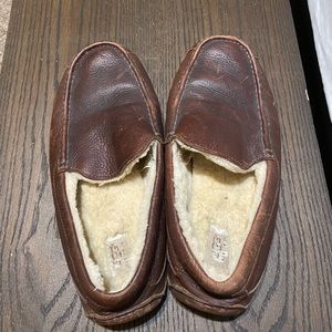 UGG Men’s Slipper Brown Leather